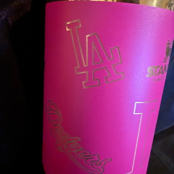 New Stanley 40oz Laser LA Engraved Dodgers Hot Pink Tumbler *No Original Box* - Picture 6 of 15